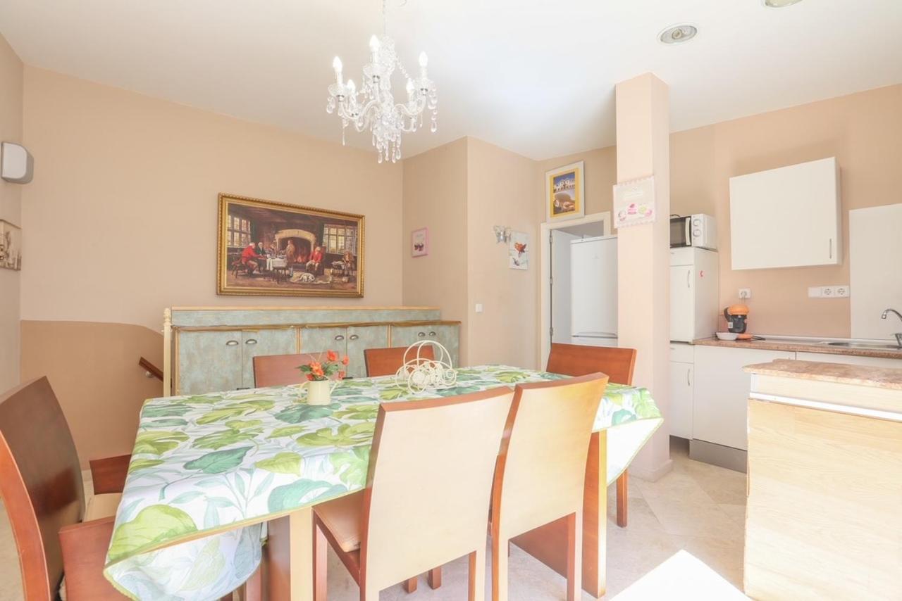 Duplex Sagasta Apartamentos-Sagasta Севиля Екстериор снимка