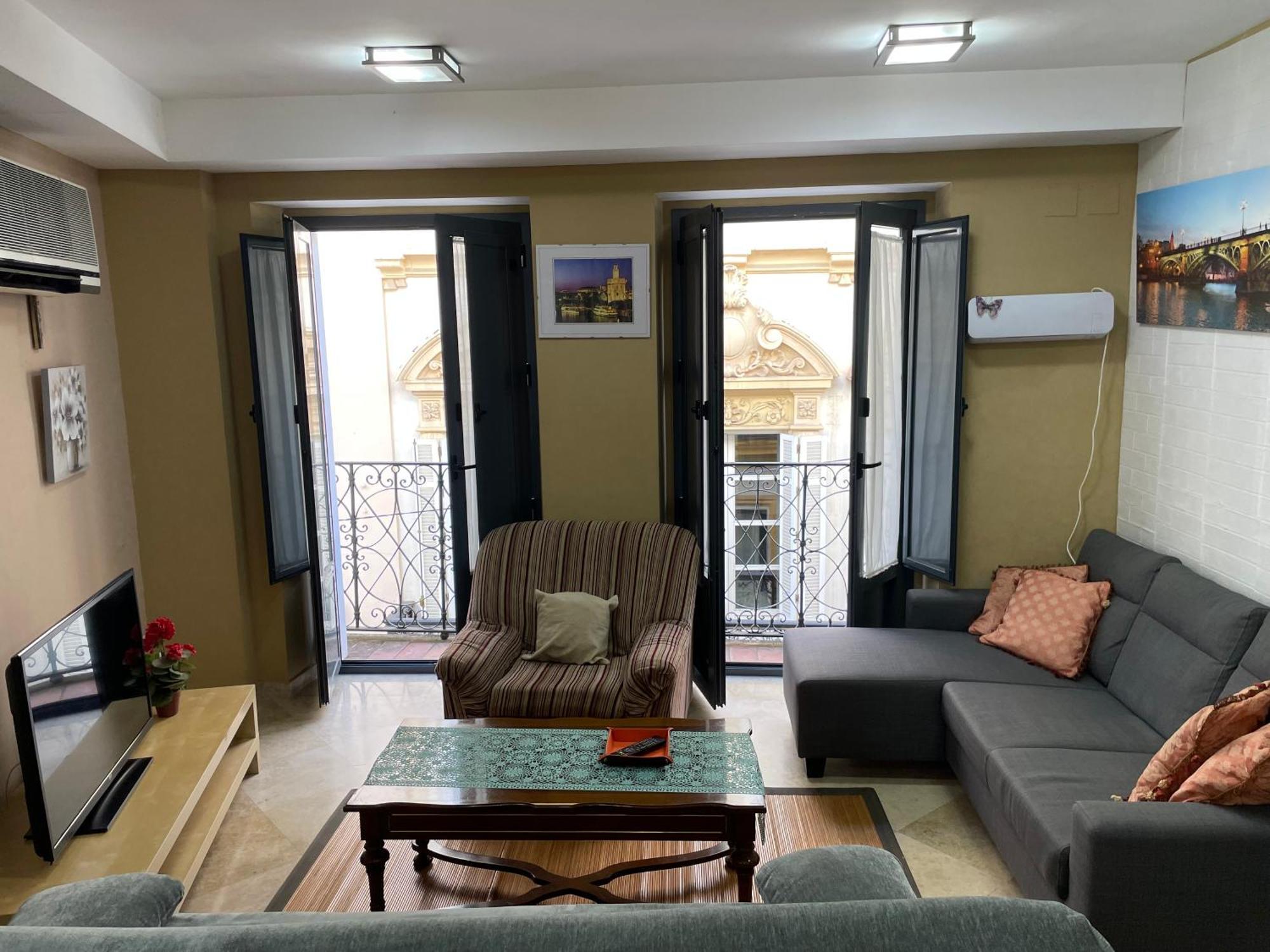 Duplex Sagasta Apartamentos-Sagasta Севиля Екстериор снимка