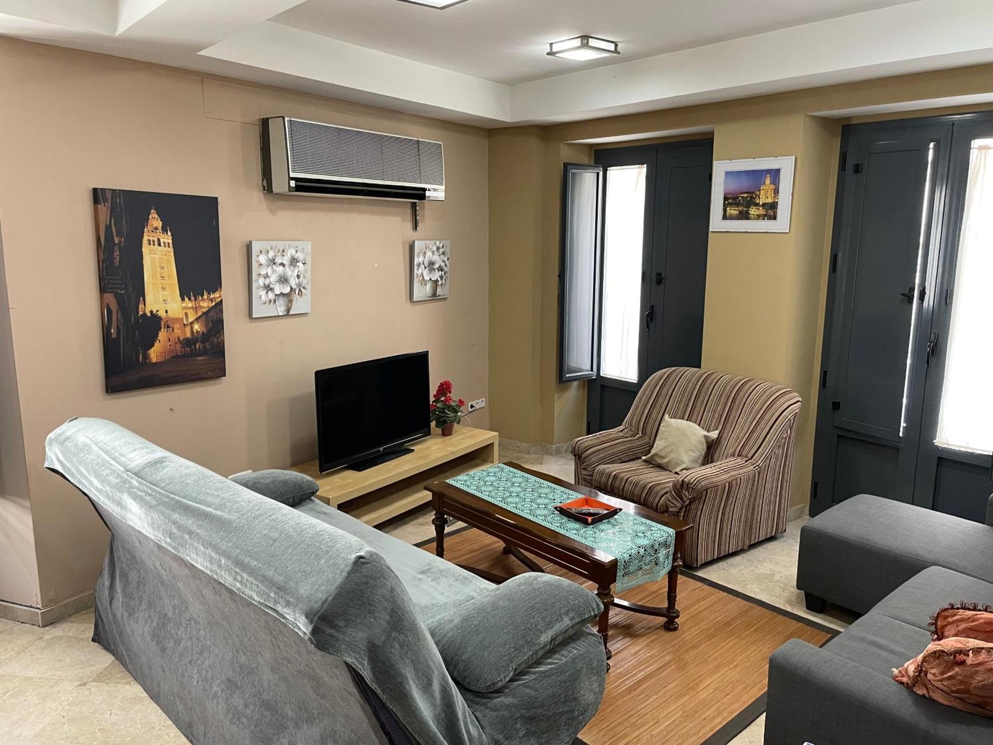 Duplex Sagasta Apartamentos-Sagasta Севиля Екстериор снимка